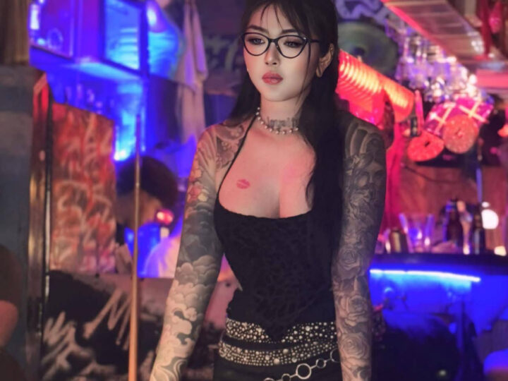 Ảnh 1 của Bé Thủy Tạ chê anh Blacka cu bé nên đi bú bóng chơi some (Full Clip + Pic)